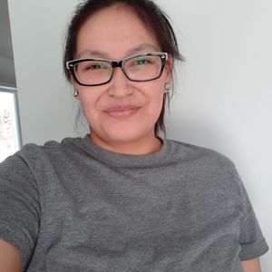 Meet your Posher, Maxine